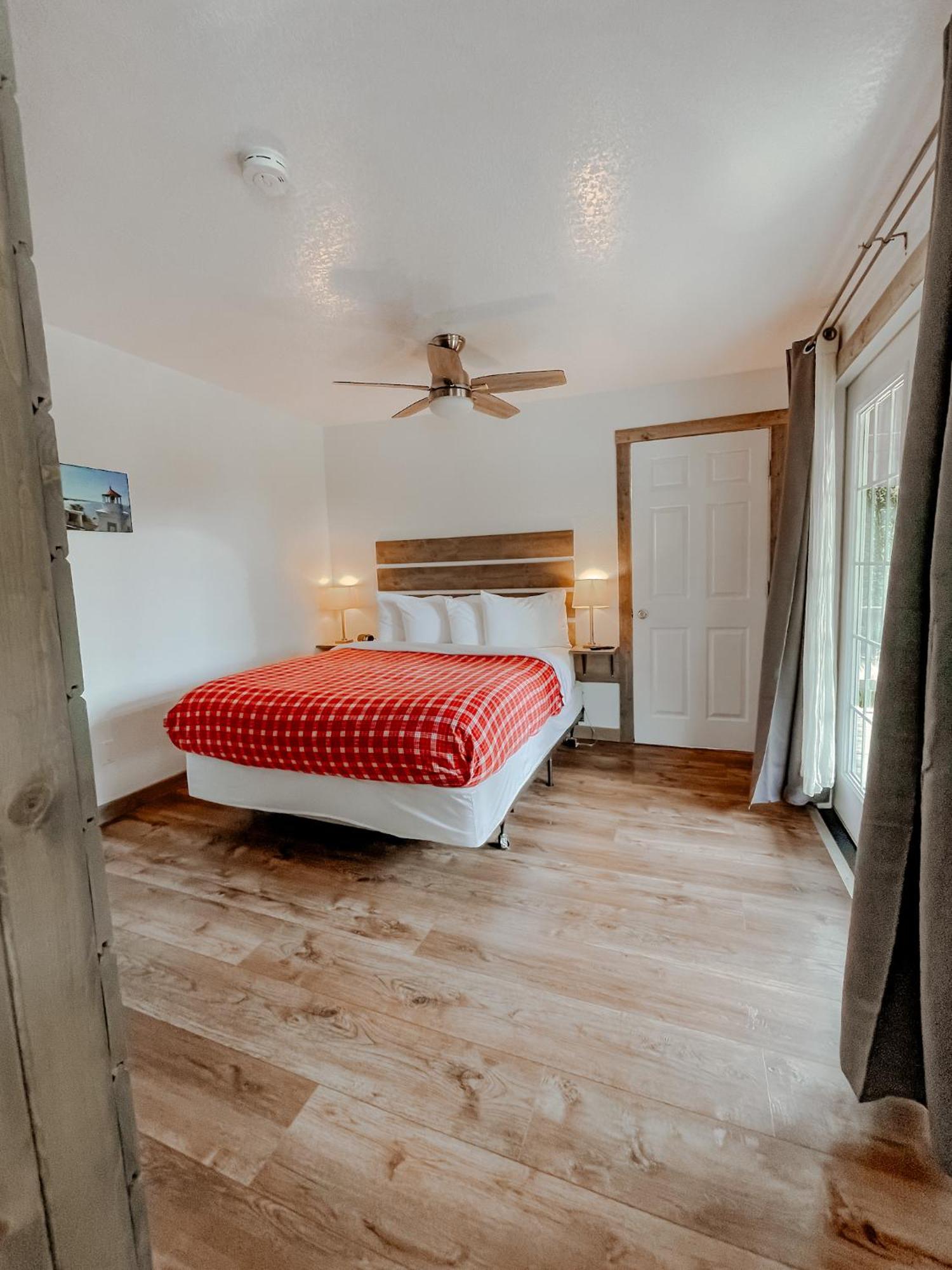 View Crest Lodge Trinidad Ngoại thất bức ảnh